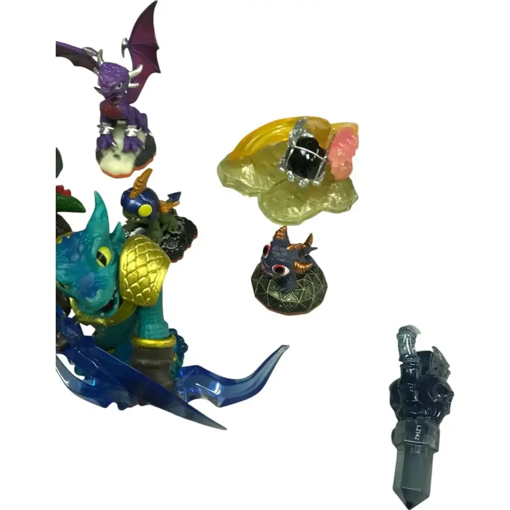 Skylanders Figure Lot Mixed Characters from Spyro's Adventure Trap Team and More